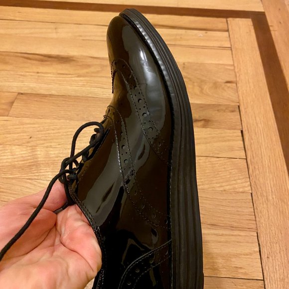 Cole Haan Women's Originalgrand Wingtip Oxford Black Patent Leather Shoes - Picture 2 of 6
